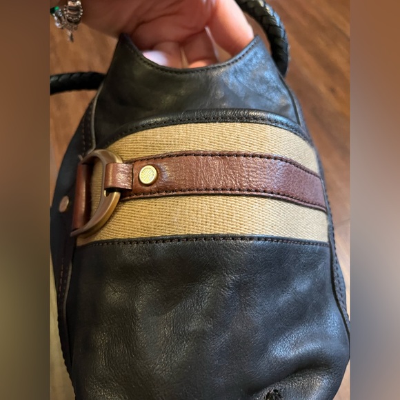 Cole Haan black chestnut spectator saddle unit leather bag. With original tag. - Picture 4 of 15